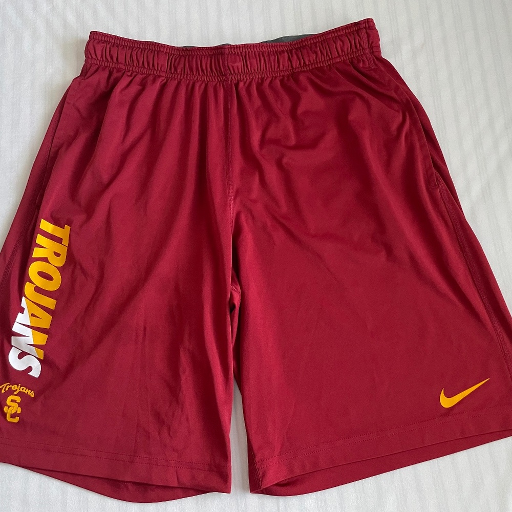 Nike Dri-Fit USC Trojans Athletic Basketball Shorts Size Medium Red EUC